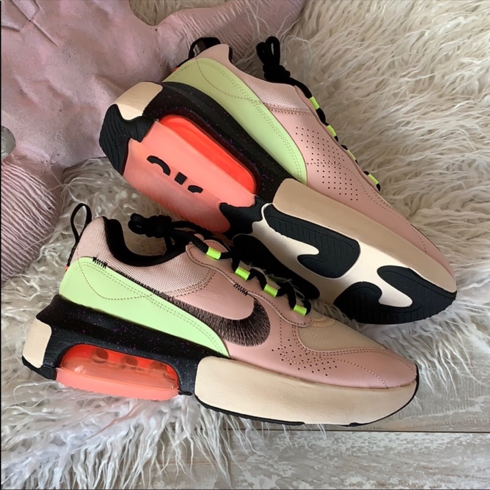 Nike Verona